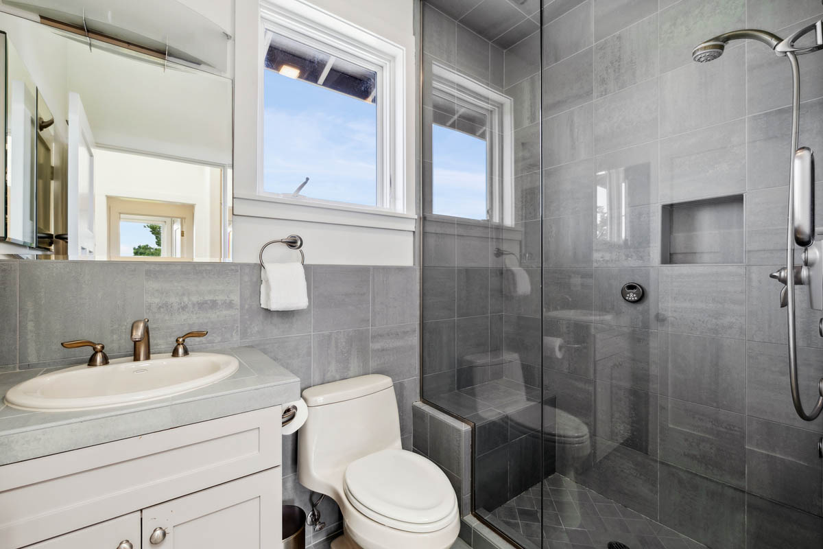 049-490-west-maple-way.80986.p5k.082