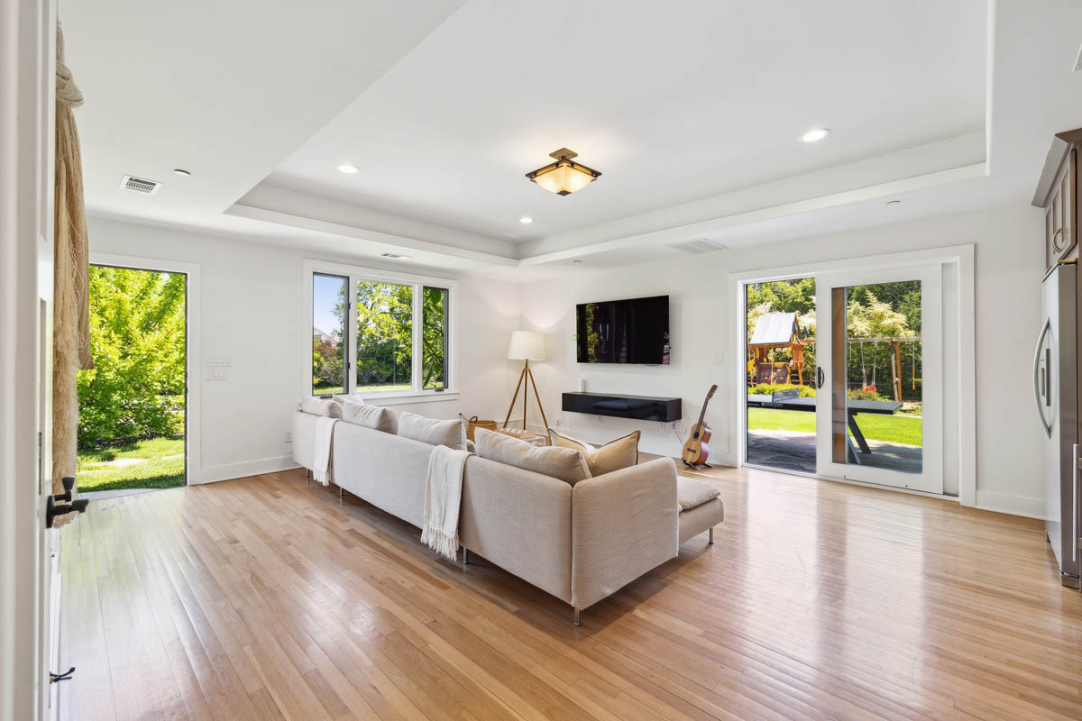 065-490-west-maple-way.80986.p5k.100