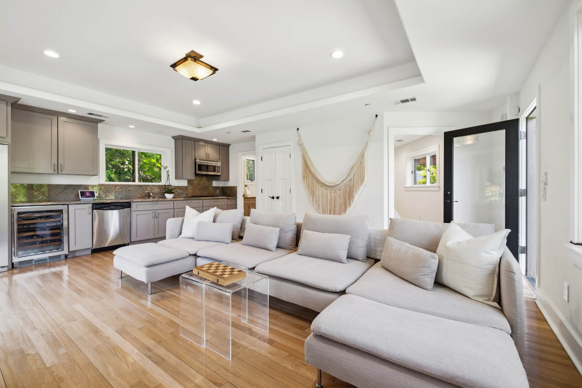 067-490-west-maple-way.80986.p5k.102
