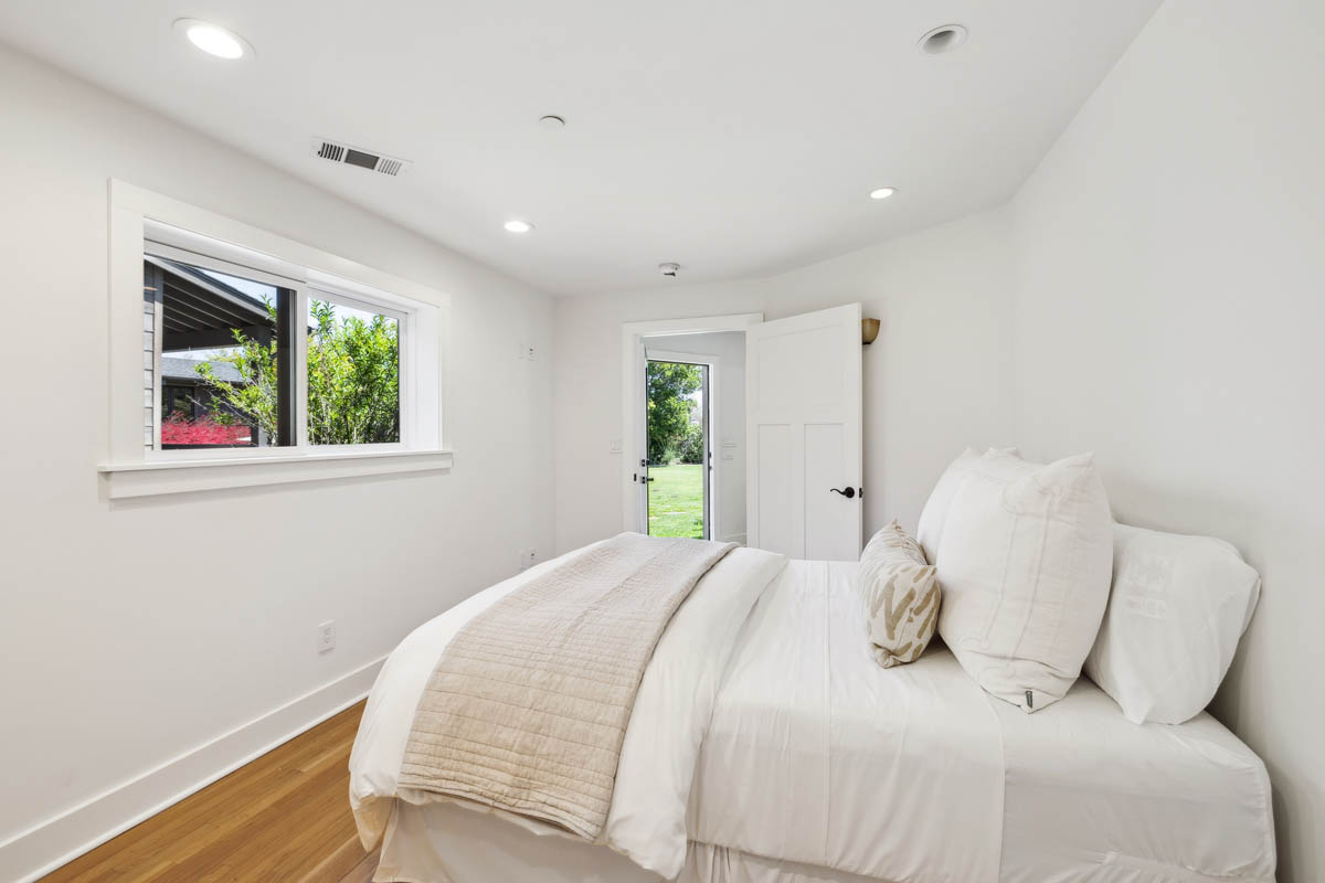 069-490-west-maple-way.80986.p5k.105