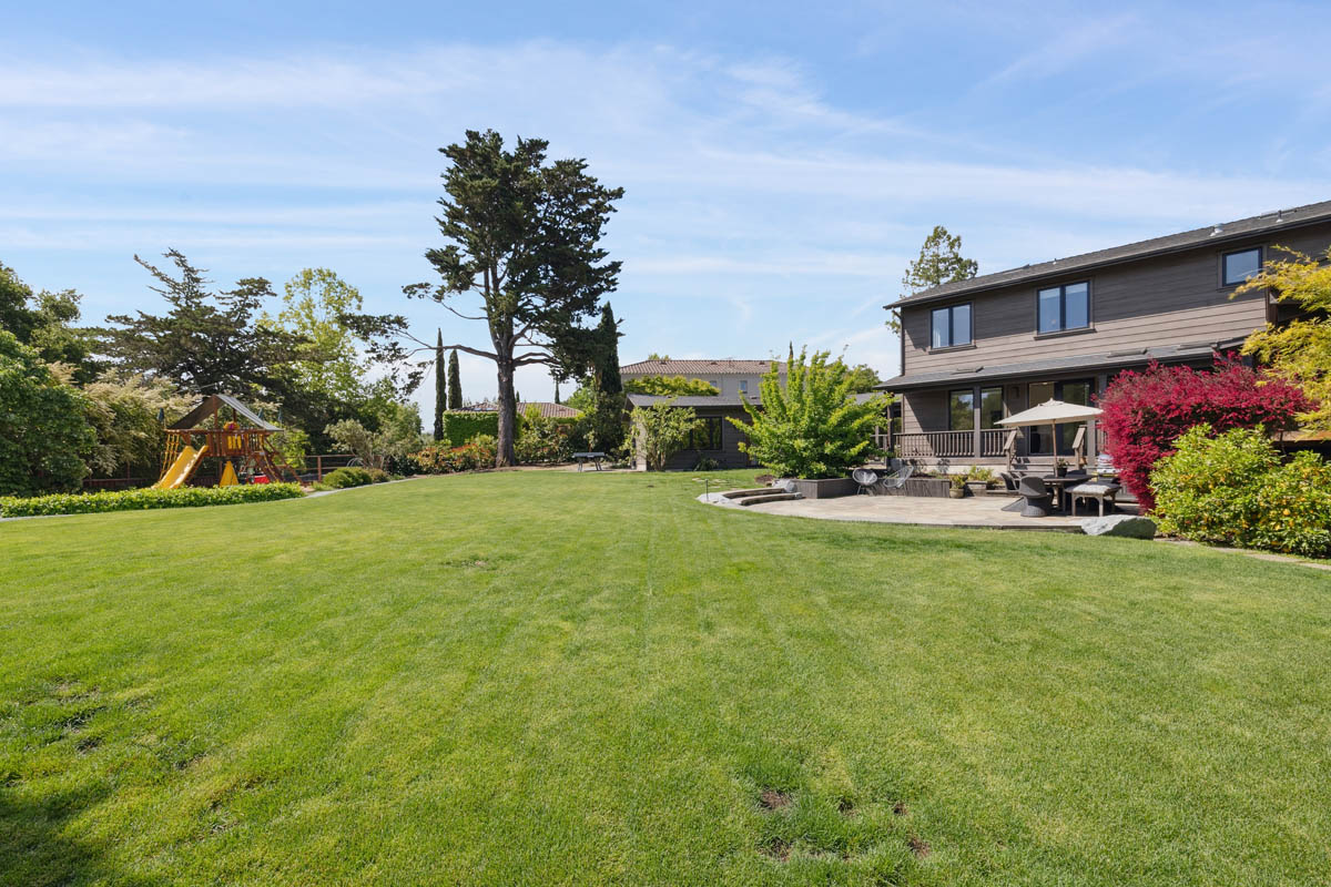 077-490-west-maple-way.80986.p5k.118